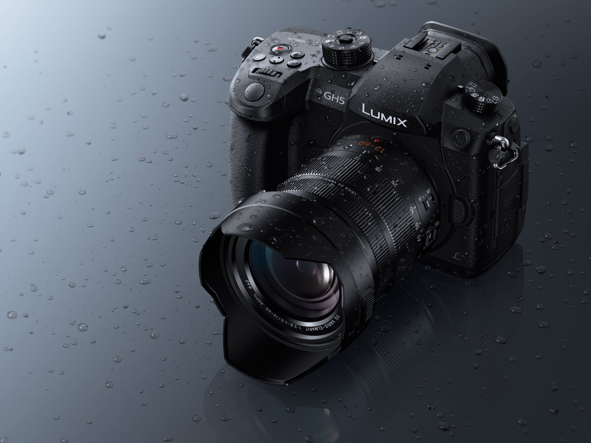 Panasonic GH5 with Water droplets splashed